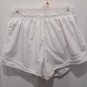 Women's Nike dri- fit Running shorts White  Size Large #0522